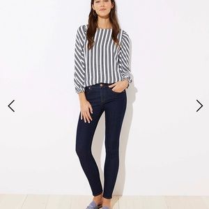 LOFT Petite Modern Skinny Jeans Dark Rinse Wash